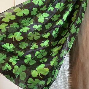 NEW Black With Green St Patrick's day shamrock Irish Women’s infinity scarf